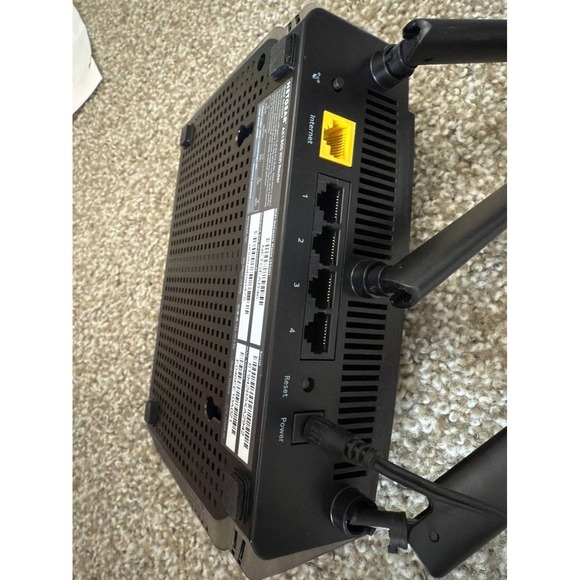 NETGEAR 4-Stream WiFi 6 Router (R6700AX) AX1800 - Picture 5 of 13